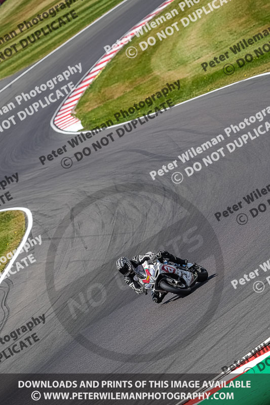 donington no limits trackday;donington park photographs;donington trackday photographs;no limits trackdays;peter wileman photography;trackday digital images;trackday photos